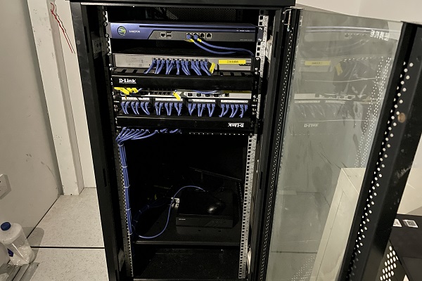 霍萊沃北京分公司?？低暠O(jiān)控和人臉指紋門禁安裝工程